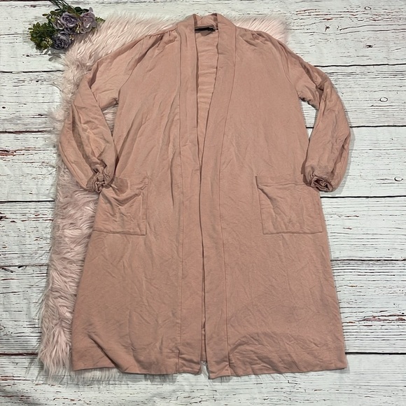 Hatch Pink Open Front Nesting Robe Cardigan - Picture 2 of 12